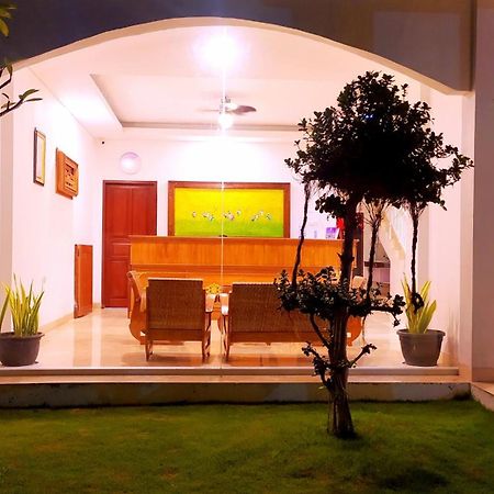 Puri Lovina Exterior foto