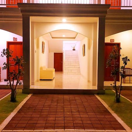 Puri Lovina Exterior foto