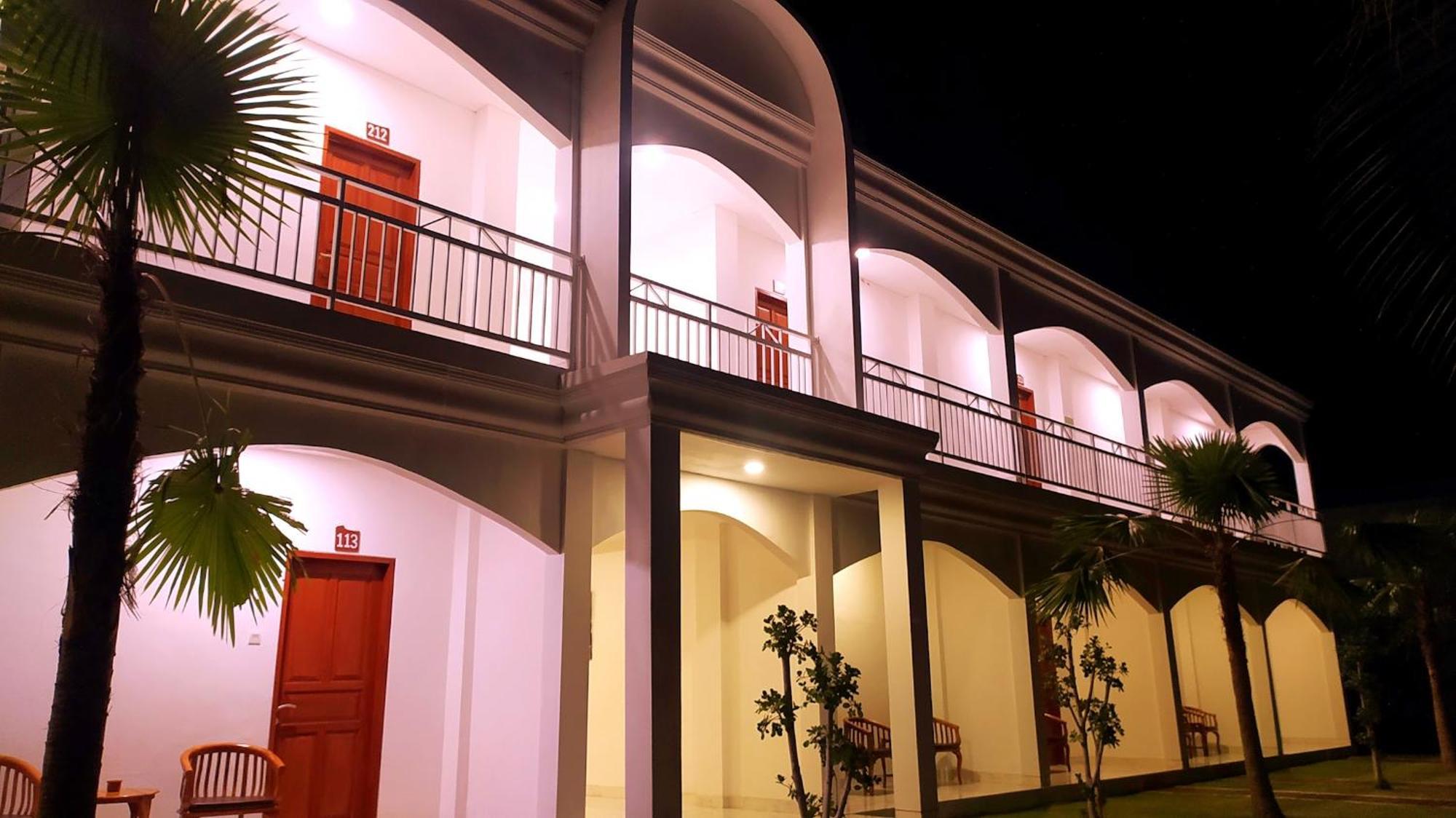 Puri Lovina Exterior foto